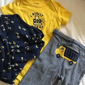 🎉2/$30 SALE🎉 NWOT Carter's Matching Set - 12 M